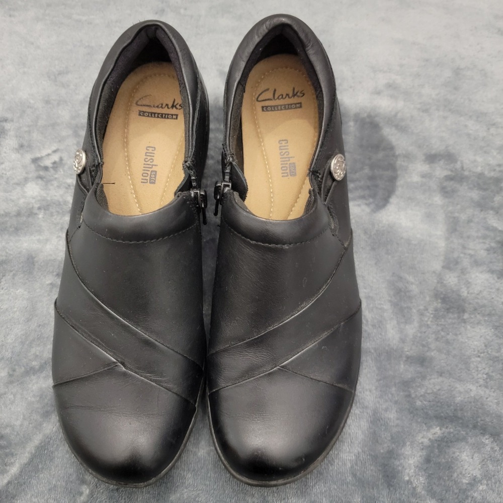 Clarks Collection Booties Women 8.5 Black Leather Zip Comfort Ankle Boots Classy